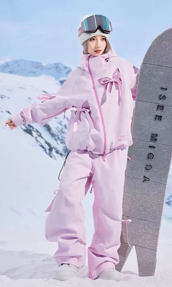 浅粉亮钻蝴蝶结滑雪套装